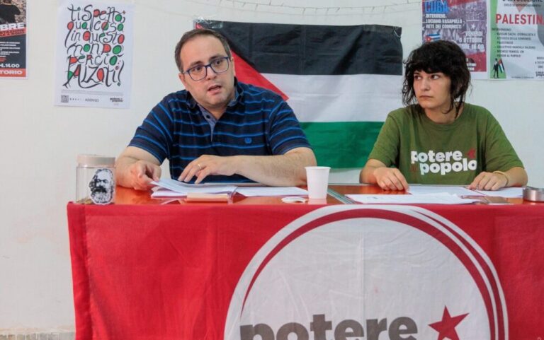 Internalizzare i lavoratori in appalto, fermare l’emergenza abitativa e la fuga dei giovani: a Salerno Pap e USB lanciano la petizione