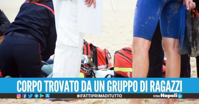 Salvatore muore in spiaggia a Marina di Camerota, lutto a Napoli