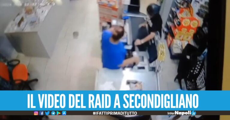Paura a Secondigliano, assalto dei banditi al supermercato al rione Berlingieri