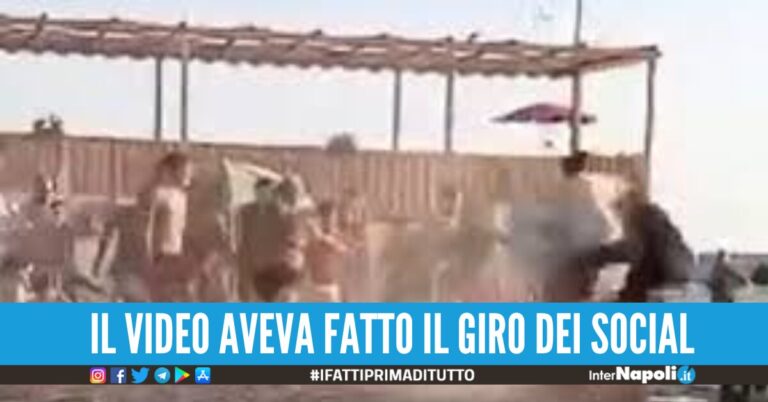 Botte sulla spiaggia a Ercolano, denunciati i responsabili: rissa nata per un complimento ad una ragazza