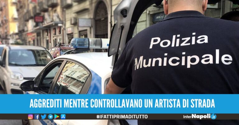 aggressione agenti napoli