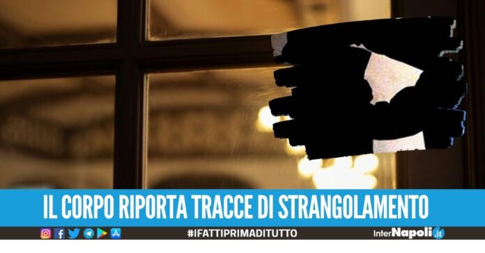 Trovato morto sul divano di casa a Napoli, c'è la svolta nell'indagine