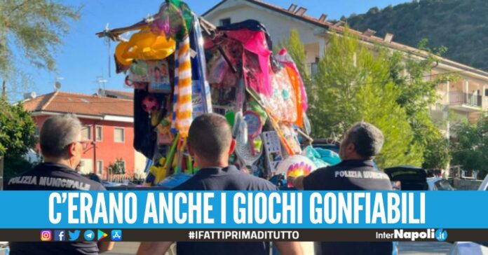 Occupavano le spiagge libere di Ascea, sequestrati ombrelloni e lettini