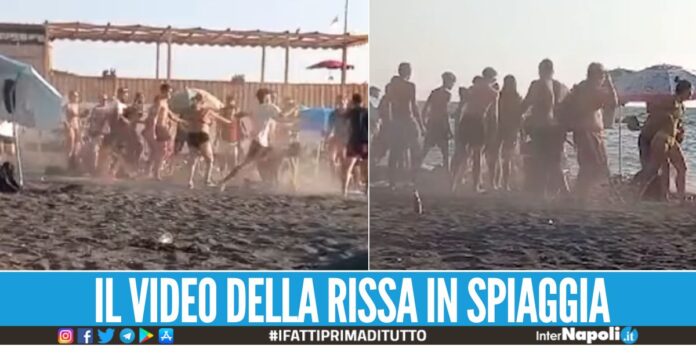 Botte da orbi sulla spiaggia a Ercolano: 
