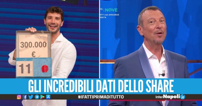 'Affari tuoi' da record, Stefano De Martino batte Amadeus all'esordio su Nove