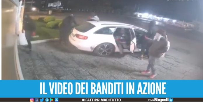 Banda degli incappucciati di nuovo in azione, raid in un noto caseificio dell'Agro Aversano
