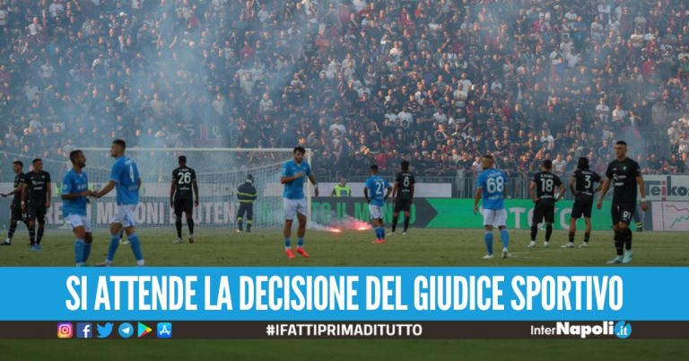 Scontri durante Cagliari-Napoli, ferito uno steward: cosa rischiano le due Società