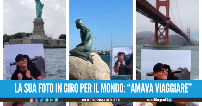 Muore in moto a 23 anni, gli amici portano la sua foto in giro per il mondo Amava viaggiare