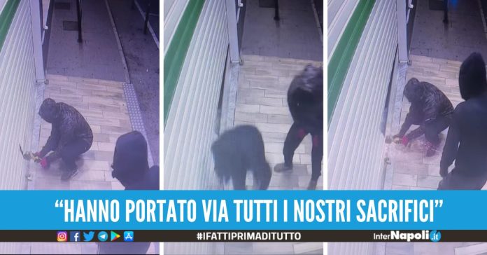 Ladri in azione nel supermercato a Quarto, sfondano la serranda e portano via di tutto