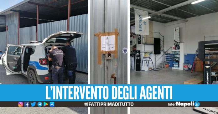 Smaltimento illecito di rifiuti e scarichi abusivi, sequestrata falegnameria a Giugliano