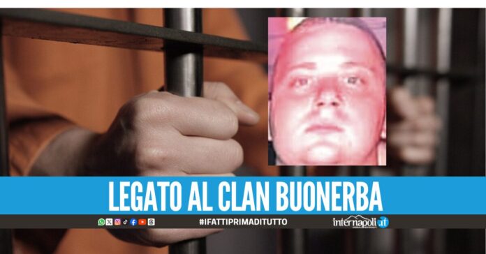 Armi e ricettazione a Napoli, arrestato il fratello del ras dei Mazzarella