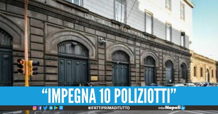 Atti di cannibalismo a Poggioreale la protesta degli agenti della penitenziaria
