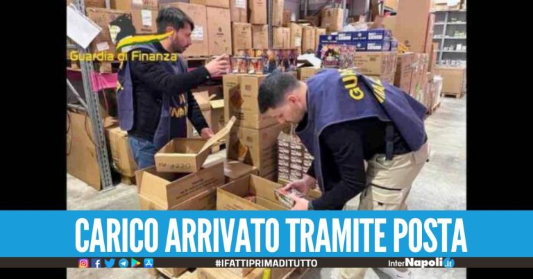 Bloccato carico da Napoli a Palermo, all'interno oltre 220 Kg di fuochi pirotecnici