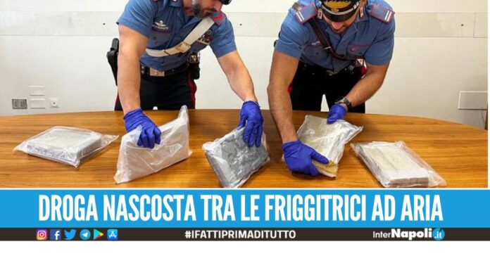 Sei kg di cocaina nascosta nel furgone, preso 43enne di Napoli