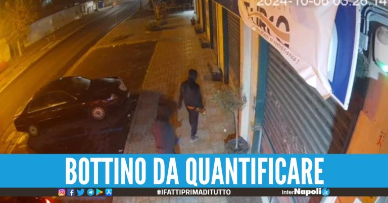 Ladri scatenati a Villaricca, furto nella notte nel supermercato Turco