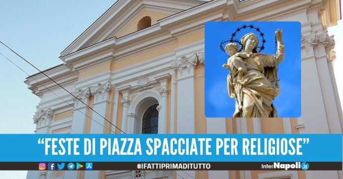 “Festeggiamenti per la Madonna di Pompei ad Aversa”, ma la Diocesi smentisce: “Noi del tutto estranei”