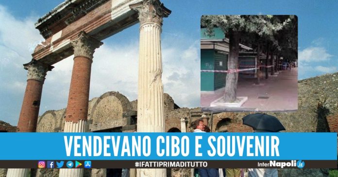 Colpo ai commercianti abusivi fuori gli scavi di Pompei, sequestrati 46 chioschi
