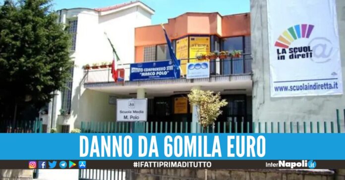 Raid notturno nella scuola Marco Polo a Calvizzano, rubati 98 computer nuovi