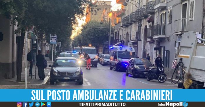 Era a lavoro in centro a Melito, operatore ecologico colto da malore