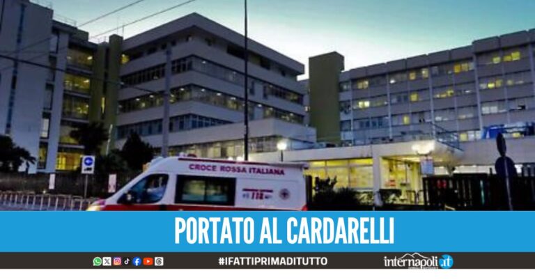 Paura a Scampia. Litiga con un’amichetta 15enne, lei lo accoltella