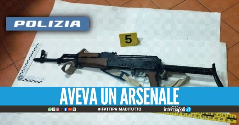 Mitra, droga e pistole nascoste in casa: arrestato un 36enne di Villaricca