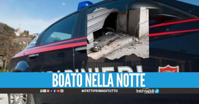 Bomba a Castello di Cisterna, distrutte le porte della sala scommesse