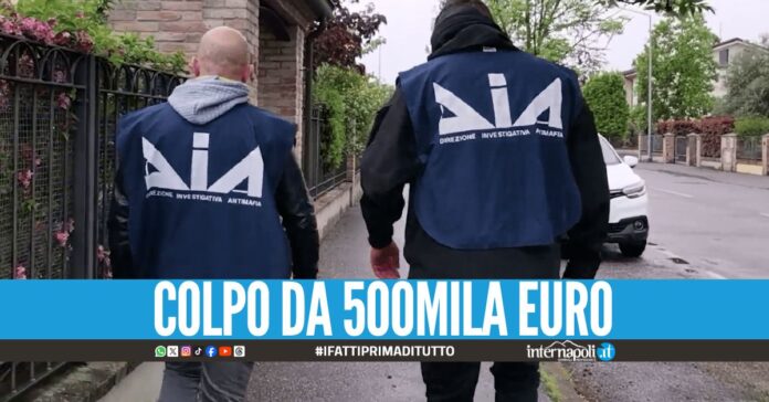 Confiscate 3 case all'esattore del clan di camorra, erano intestate ai parenti