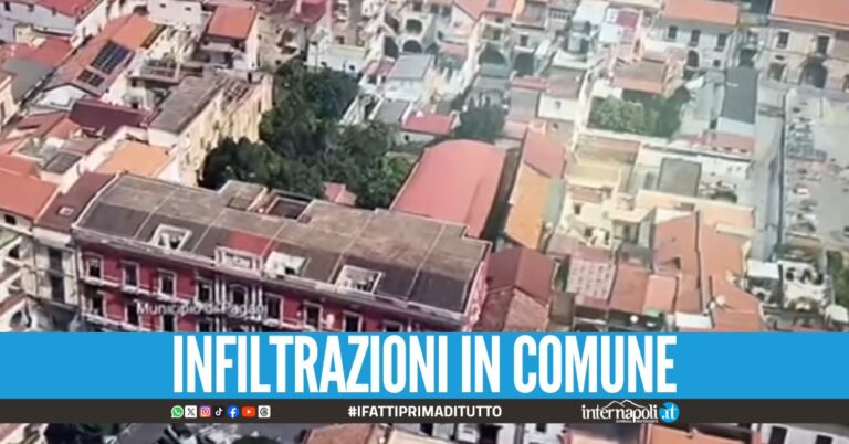 Gli affari della camorra in Comune, arresti all'alba