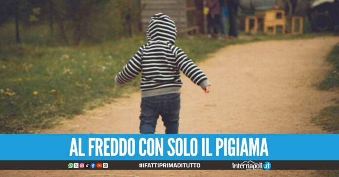 Esce di casa mentre i genitori dormono bimbo di 3 anni salvato nel Casertano