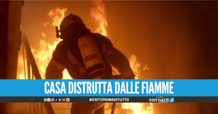 Incendio in un appartamento a San Giuseppe Vesuviano, marito e moglie finiscono in ospedale