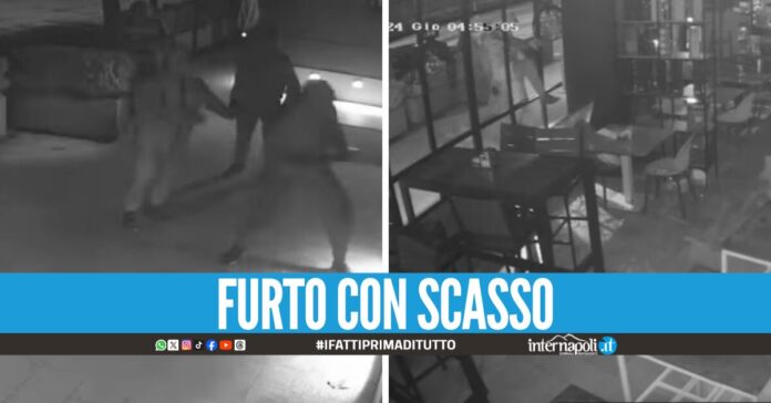 Scassinano a badilate la saracinesca del bar a Casoria, ladri via con champagne e liquori