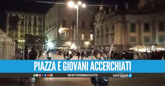 Blitz a sorpresa a Piazza Dante durante le gare di scooter, sequestrati 22 mezzi