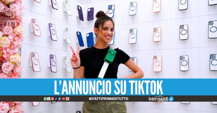 New Martina offre lavoro nel negozio di cover cellulari a Napoli, l’annuncio attira polemiche
