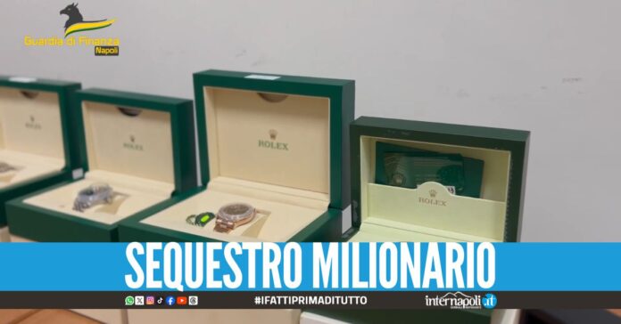 Evasione fiscale nel Napoletano, sequestrati Rolex e soldi contanti. Nei giorni scorsi i finanzieri del Comando Provinciale