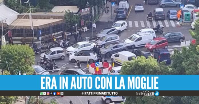 Scontro tra le vie dello shopping, muore in strada a Napoli