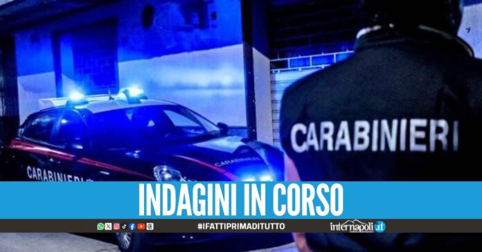 Ordigno esplode in strada a Casoria, colpito un autonoleggio