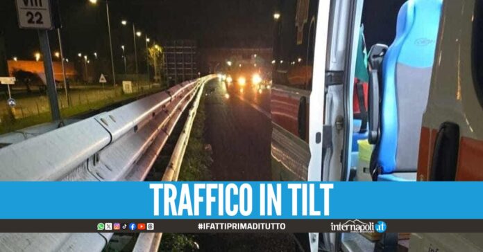 Schianto tra Audi e Lancia sulla Salerno-Reggio Calabria, c'è un morto