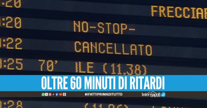 Cancellazioni e ritardi per i treni, rischio per il rientro a casa