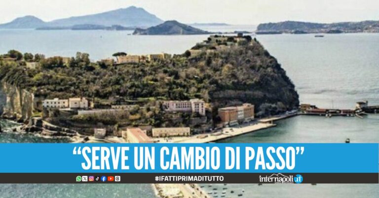 Detenuti appiccano un incendio nel carcere di Nisida 4 agenti feriti