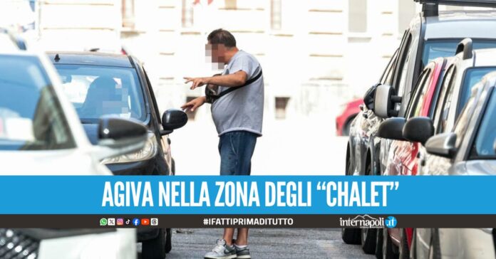 Violenze ed estorsioni ai clienti a Mergellina, in manette noto parcheggiatore abusivo