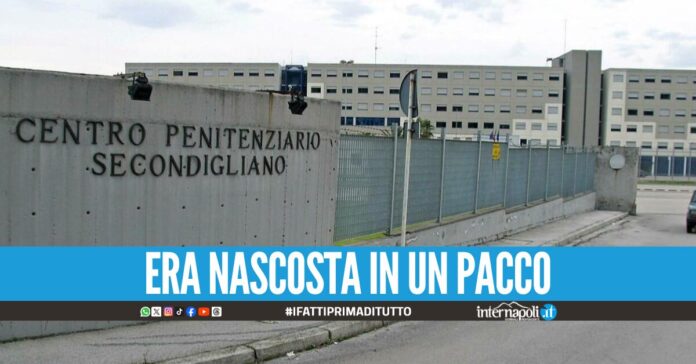 Tenta di introdurre droga in carcere a Secondigliano, fermata una donna