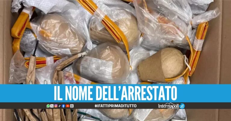 Vendeva botti illegali in casa, arrestato 24enne a Napoli: denunciata la madre