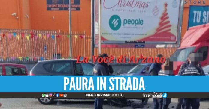 Spaventoso incidente ad Arzano, ferito un centauro