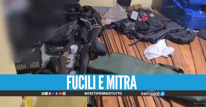 Alleanza tra camorra e mafie, scovato l'arsenale dell'affiliato