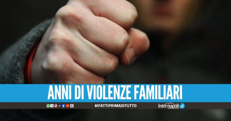 Minaccia i genitori per avere i soldi, 26enne arrestato nel Napoletano