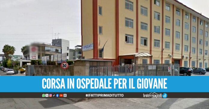 Bullismo fuori scuola ad Aversa, studente accerchiato e picchiato dai coetanei