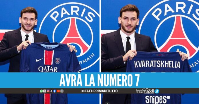 Ora è ufficiale, Kvaratskhelia è un nuovo giocatore del PSG: il comunicato del club