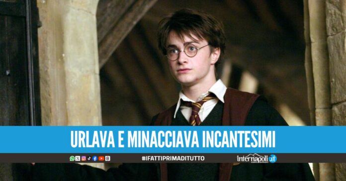 Caserta, 30enne crede di essere Harry Potter e semina il panico in strada