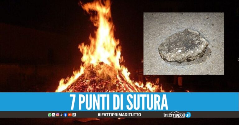 Poliziotta colpita nella sassaiola a Fuorigrotta stava sedando un falò di Sant'Antonio