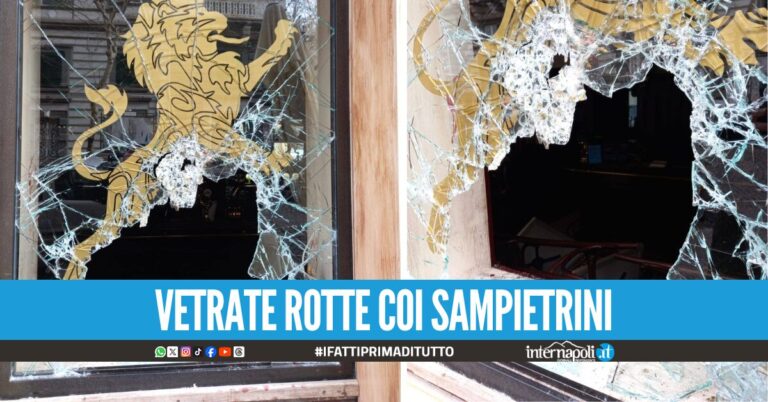 Raid notturno da Luca’s Pub al Vomero, i ladri in fuga coi panini